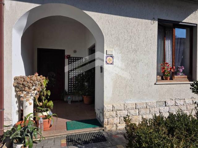 Villa Indipendente in vendita a Castelbottaccio, Molise