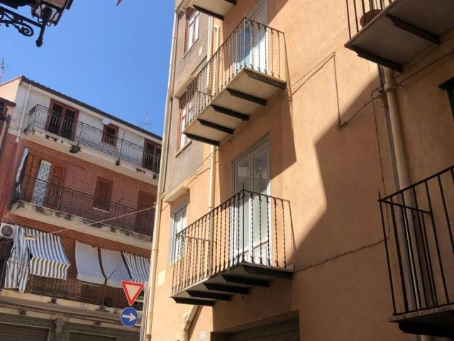 Villa Indipendente in vendita a Castelbuono, Sicilia