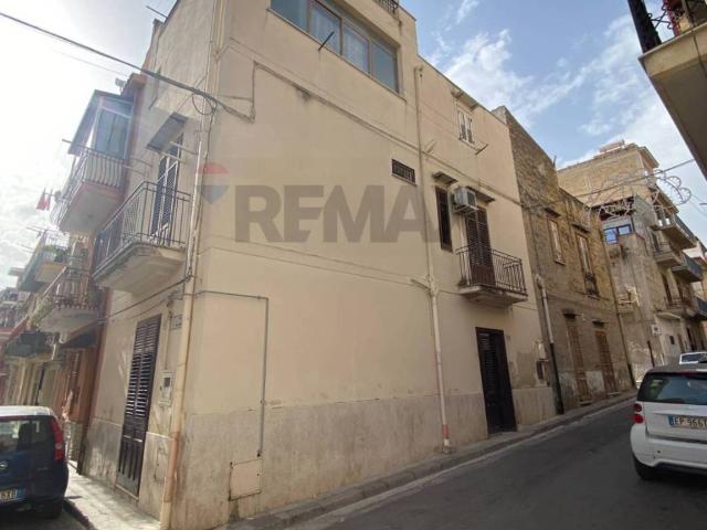 Villa Indipendente in vendita a Casteldaccia, Sicilia
