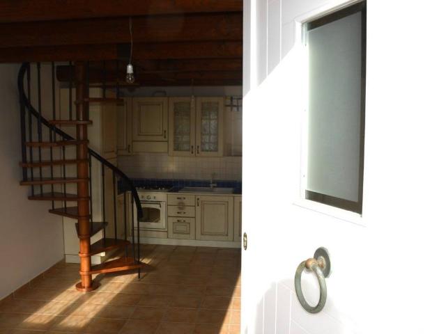 Villa Indipendente in vendita a Sant'Agostino, Marche