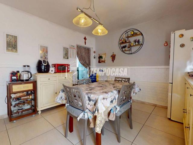 Villa Indipendente in vendita a Marche, Ancona