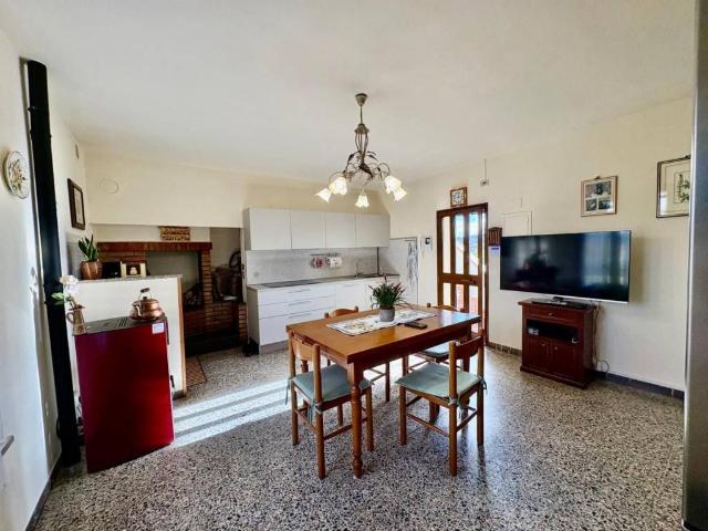 Villa Indipendente in vendita a Unione dei Comuni Circondario dell'Empolese Valdelsa, Castelfiorentino