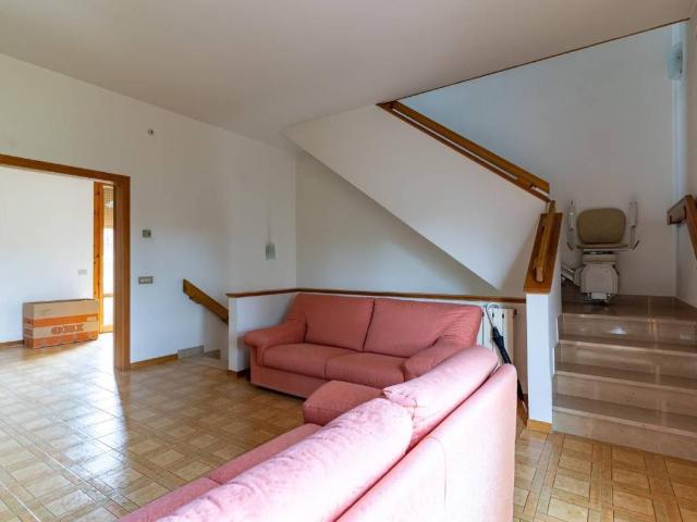 Villa Indipendente in vendita a Unione dei Comuni Circondario dell'Empolese Valdelsa, Castelfiorentino