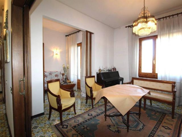 Villa Indipendente in vendita a Unione dei Comuni Circondario dell'Empolese Valdelsa, Castelfiorentino