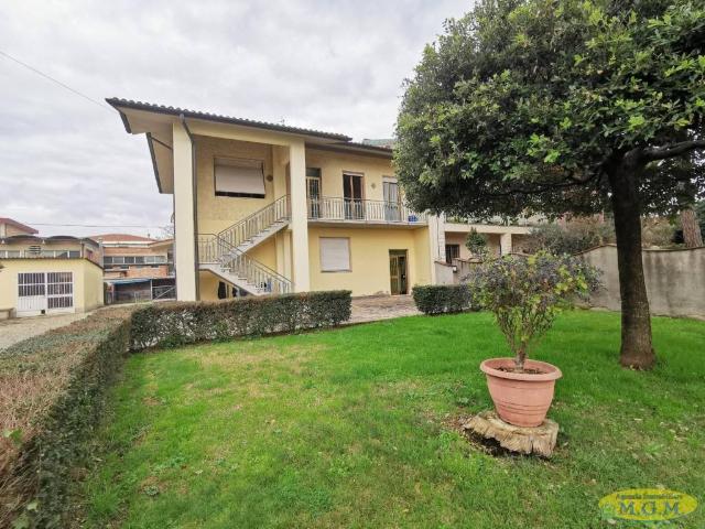 Villa Indipendente in vendita a Castelfranco Di Sotto, Toscana