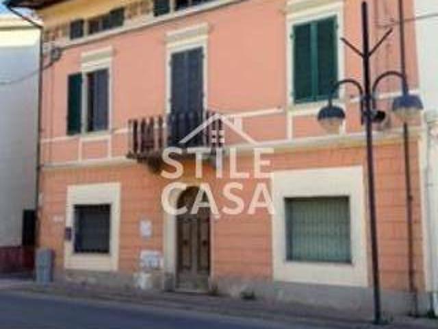 Villa Indipendente in vendita a Castelfranco Di Sotto, Toscana