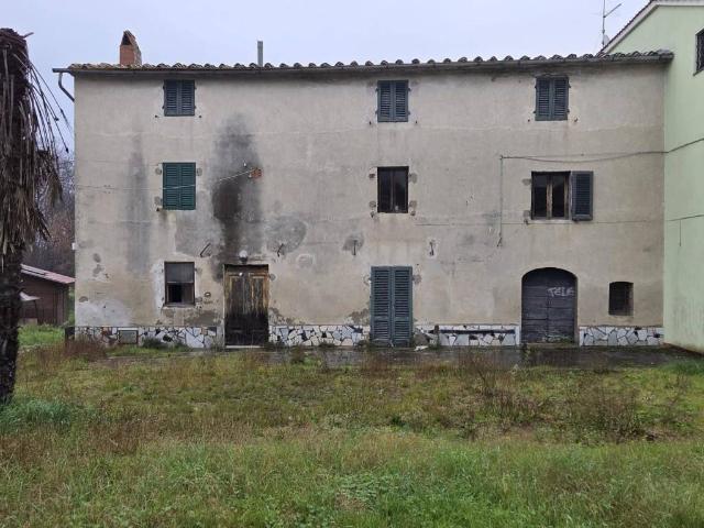 Villa Indipendente in vendita a Castelfranco Di Sotto, Toscana
