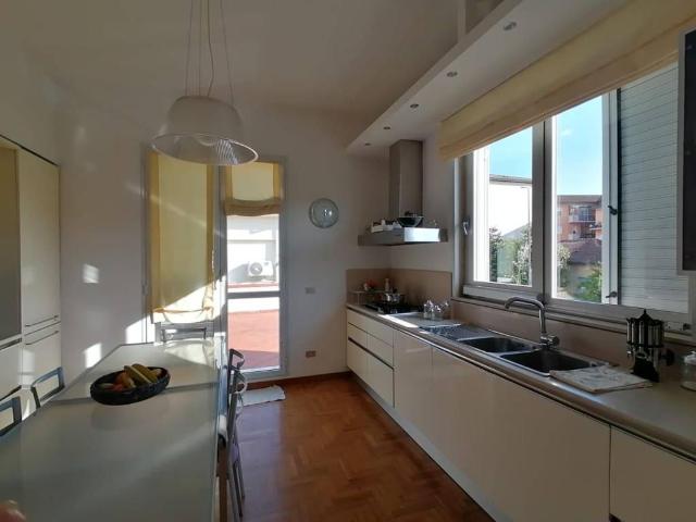 Villa Indipendente in vendita a Castelfranco Di Sotto, Toscana