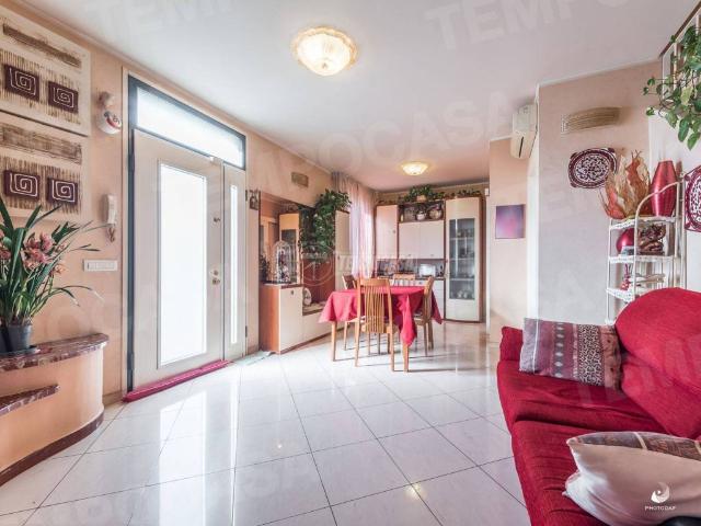 Villa Indipendente in vendita a Unione dei comuni del Sorbara, Castelfranco Emilia