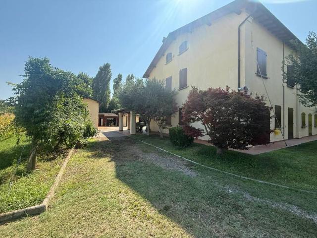 Villa Indipendente in vendita a Cavazzona, Castelfranco Emilia