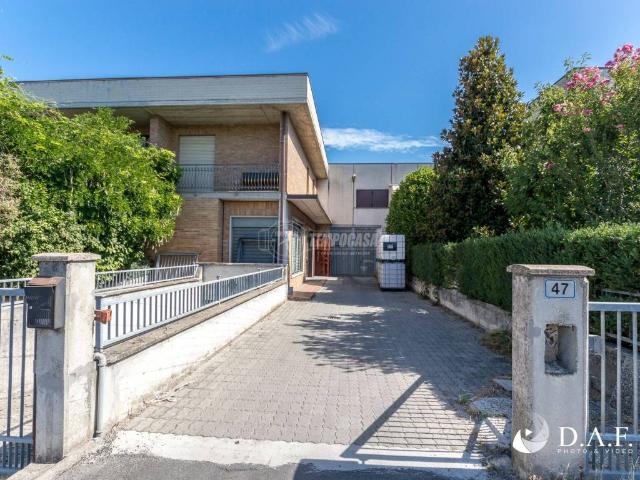 Villa Indipendente in vendita a Unione dei comuni del Sorbara, Castelfranco Emilia