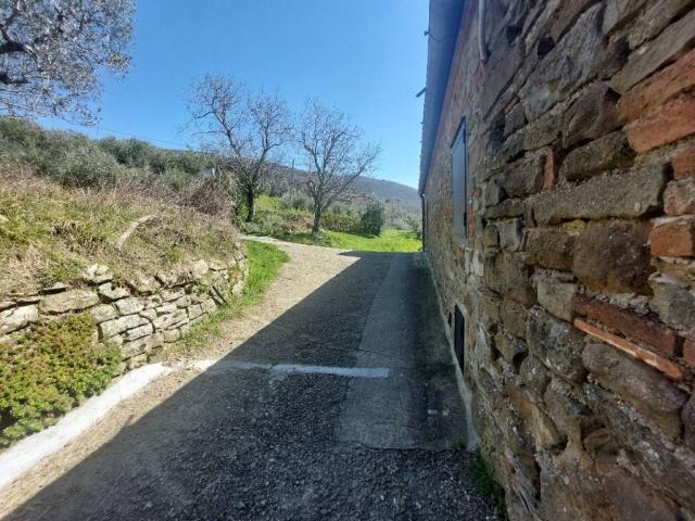 Villa Indipendente in vendita a Castelfranco Piandiscò, Toscana