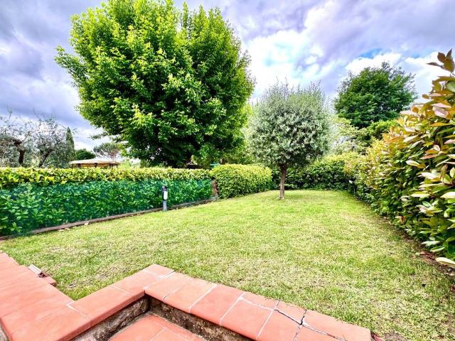 Villa Indipendente in vendita a Castelfranco Piandiscò, Toscana