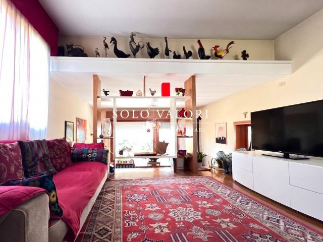 Villa Indipendente in vendita a Castelfranco Veneto, Veneto