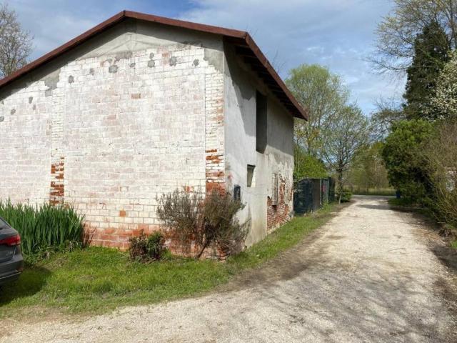 Villa Indipendente in vendita a Castelfranco Veneto, Veneto