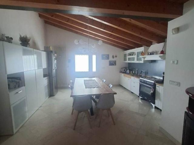 Villa Indipendente in vendita a Sant'Andrea oltre il Muson, Castelfranco Veneto