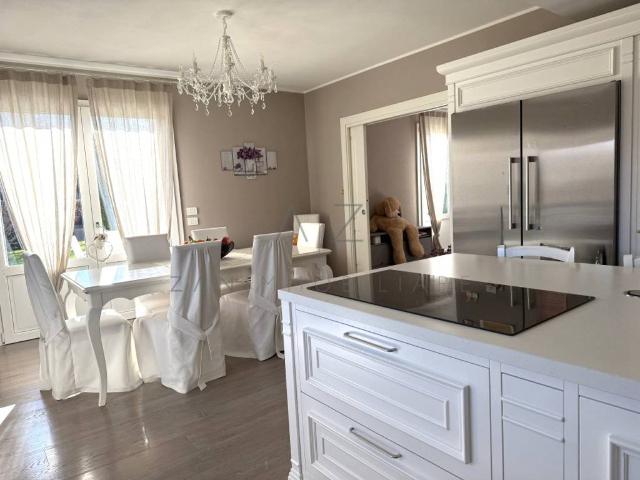 Villa Indipendente in vendita a Castelfranco Veneto, Veneto