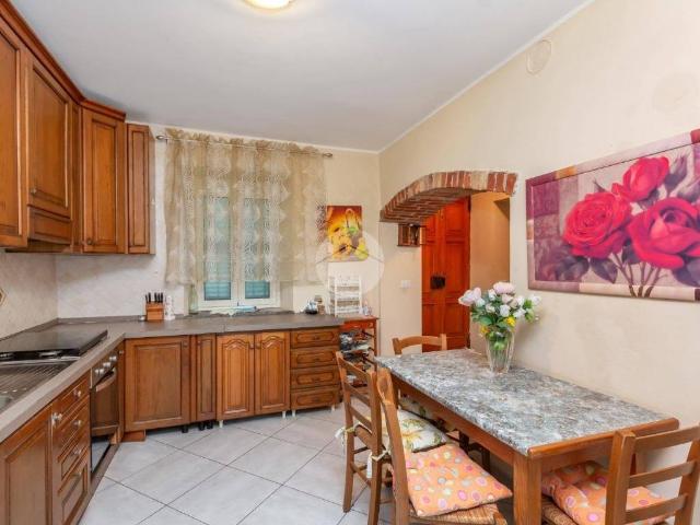 Villa Indipendente in vendita a Piemonte, Asti