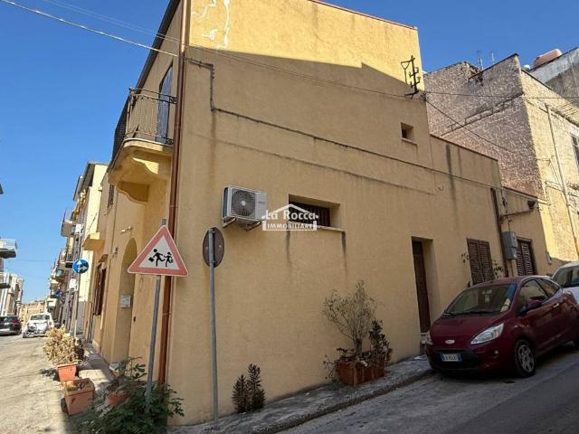 Villa Indipendente in vendita a Castellammare Del Golfo, Sicilia