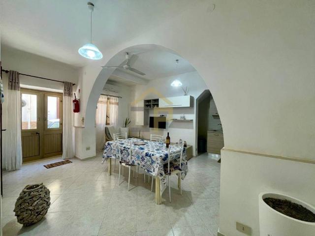 Villa Indipendente in vendita a Castellammare Del Golfo, Sicilia