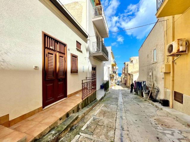 Villa Indipendente in vendita a Castellammare Del Golfo, Sicilia
