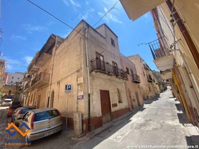 Villa Indipendente in vendita a Castellammare Del Golfo, Sicilia