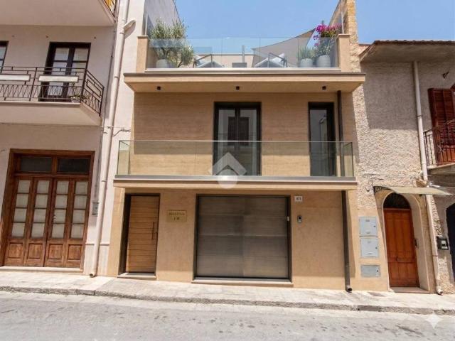 Villa Indipendente in vendita a Castellammare Del Golfo, Sicilia