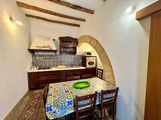Villa Indipendente in vendita a Castellammare Del Golfo, Sicilia