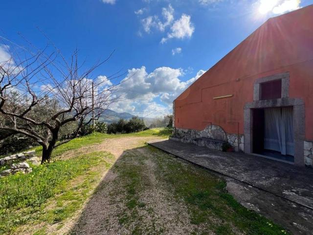 Villa Indipendente in vendita a Borgo Borruso, Castellammare Del Golfo