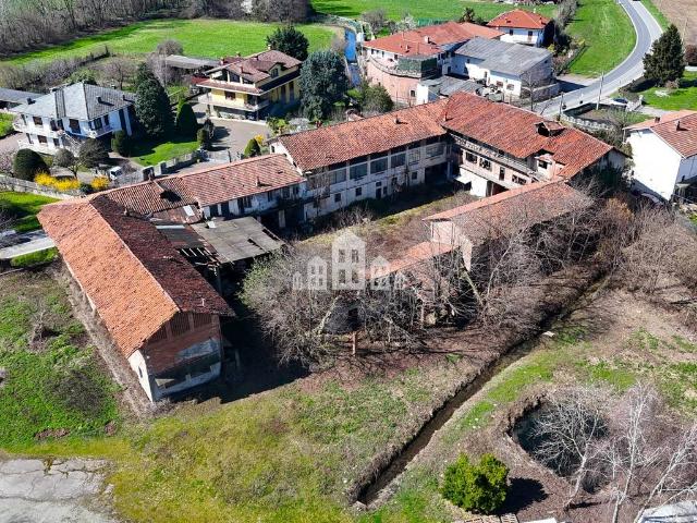 Villa Indipendente in vendita a Spineto, Piemonte