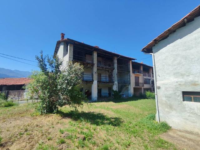 Villa Indipendente in vendita a Cantone Pricco, Piemonte