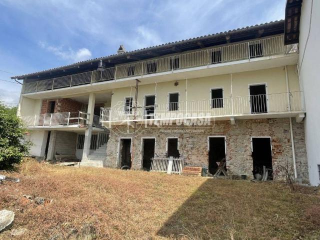 Villa Indipendente in vendita a Spineto, Piemonte