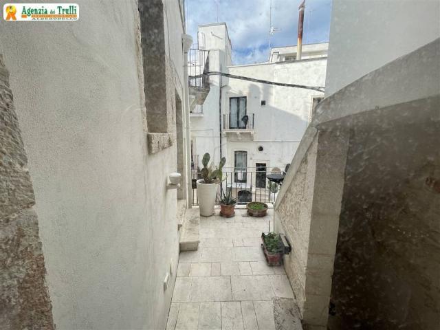 Villa Indipendente in vendita a Castellana Grotte, Bari