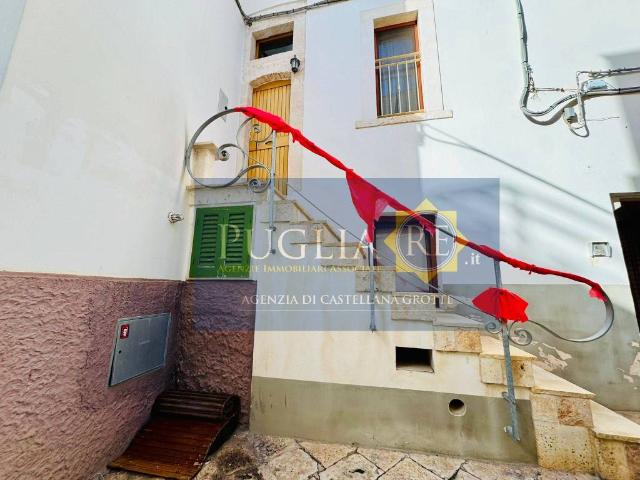 Villa Indipendente in vendita a Castellana Grotte, Bari