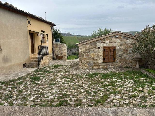 Villa Indipendente in vendita a Castellana Sicula, Sicilia