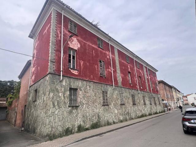 Villa Indipendente in vendita a Piemonte, Alessandria