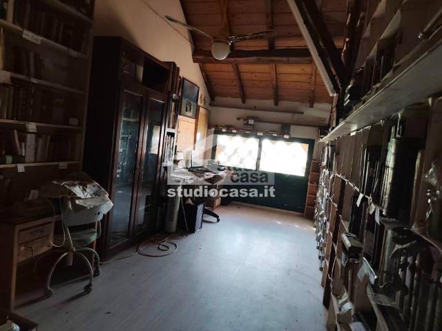 Villa Indipendente in vendita a Castelleone, Cremona