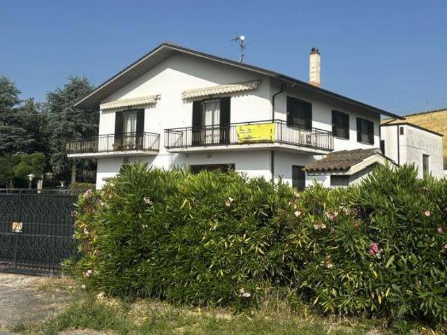 Villa Indipendente in vendita a Marche, Ancona
