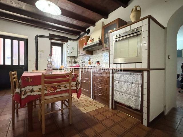 Villa Indipendente in vendita a Piemonte, Biella