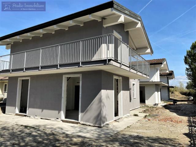 Villa Indipendente in vendita a Castelletto Di Branduzzo, Lombardia