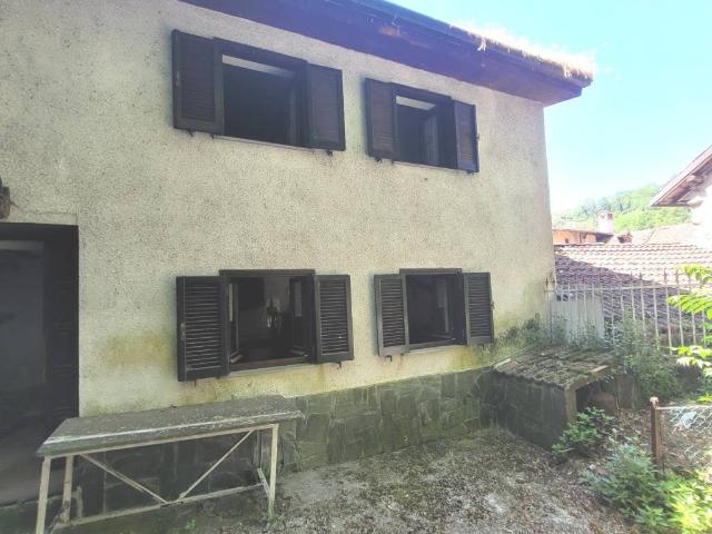 Villa Indipendente in vendita a Piemonte, Alessandria