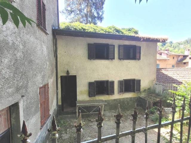 Villa Indipendente in vendita a Piemonte, Alessandria
