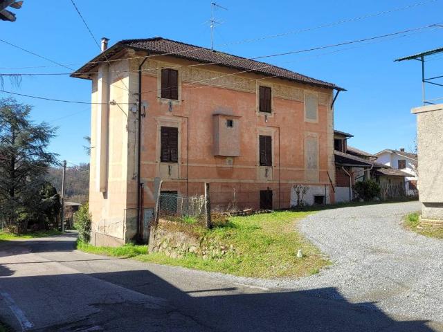 Villa Indipendente in vendita a Piemonte, Alessandria