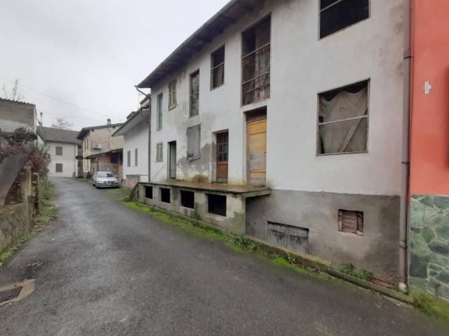 Villa Indipendente in vendita a Piemonte, Alessandria