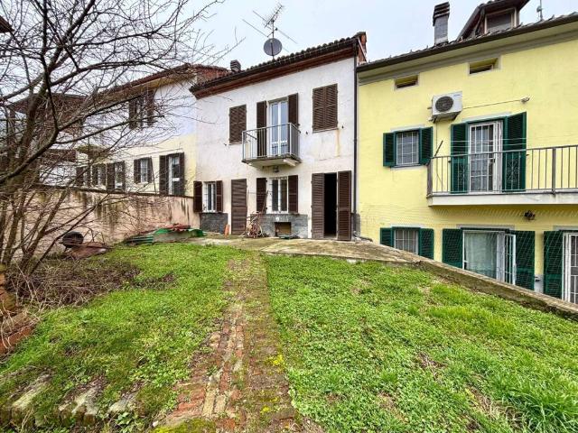 Villa Indipendente in vendita a Piemonte, Alessandria