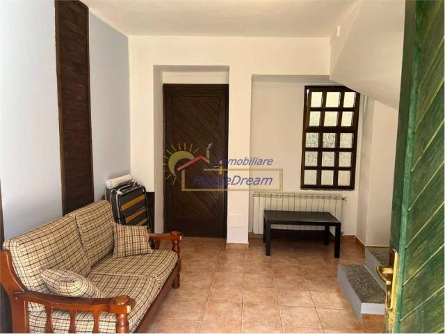 Villa Indipendente in vendita a Castelletto sopra Ticino, Novara
