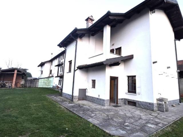 Villa Indipendente in vendita a Piemonte, Novara