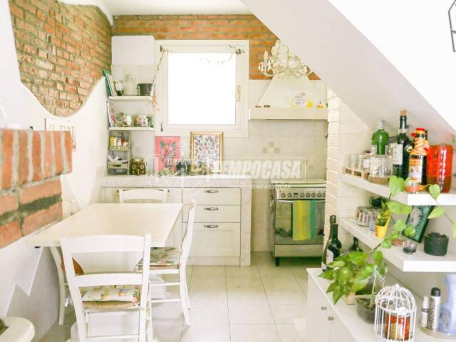 Villa Indipendente in vendita a Unione Reno Galliera, Reggio Emilia