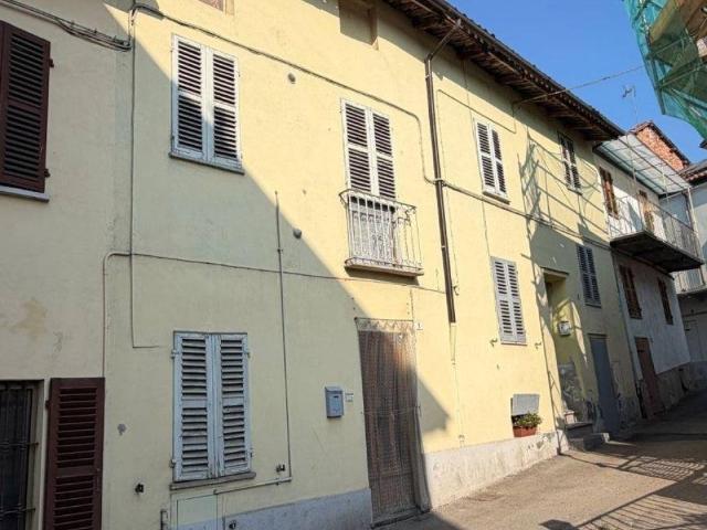 Villa Indipendente in vendita a Piemonte, Asti