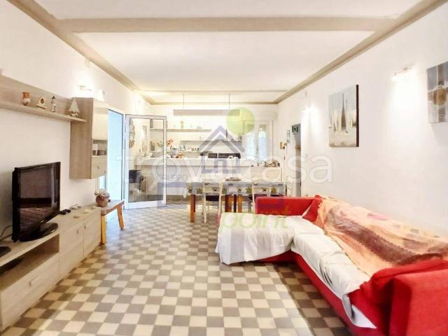 Villa Indipendente in vendita a Sarginesco, Castellucchio